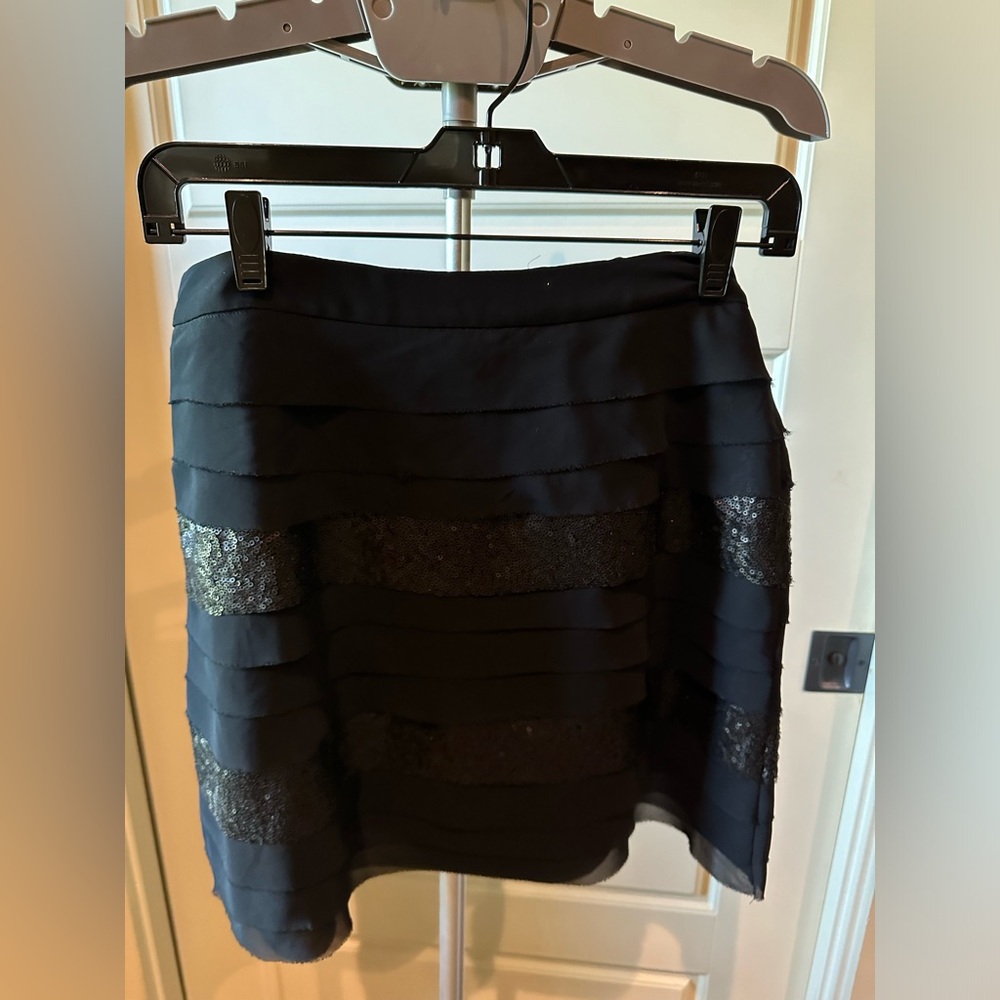 BCBG New With Tags Black Mini Skirt. Size 6
